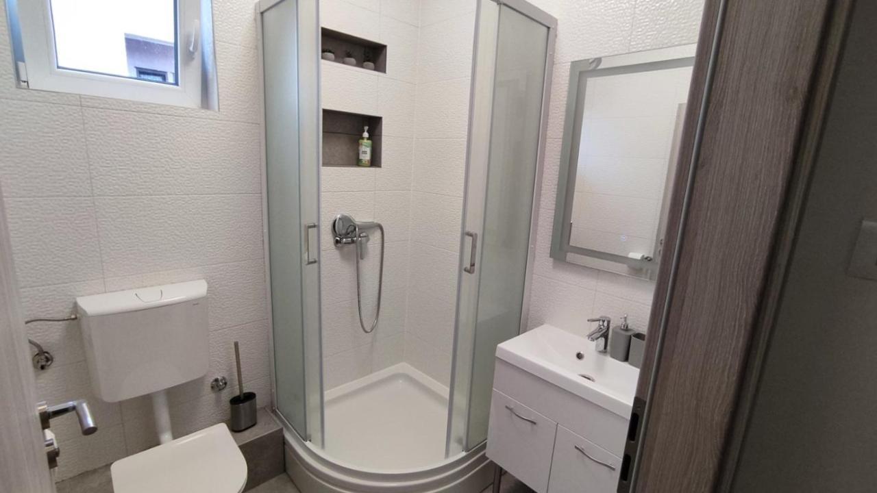 Toto Apartments ザダル エクステリア 写真